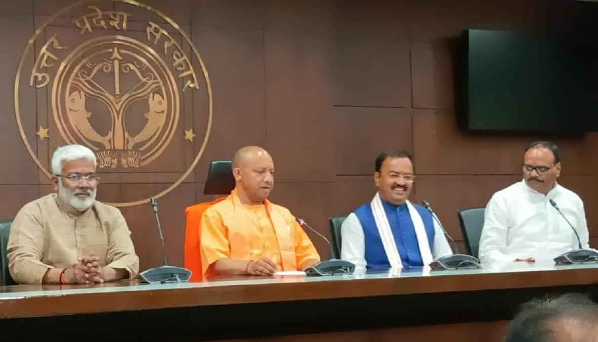 यूपी में बड़े फेरबदल की तैयारी: कल हो सकता है योगी कैबिनेट का विस्तार, 6 नए चेहरे लेंगे शपथ!