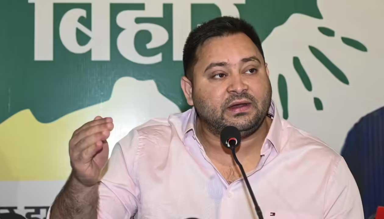भोजपुर-बक्सर जीत के बाद तेजस्वी का बड़ा हमला: बोले— 'बैलेट पेपर से चुनाव हों, तो कहीं नहीं टिकेगी BJP'