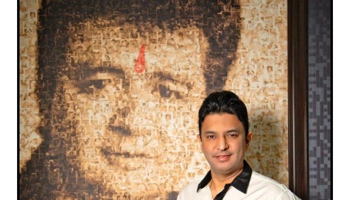 भजन सम्राट गुलशन कुमार की बायोपिक पर भूषण कुमार का बड़ा बयान: "कंपनी के मुनाफे के लिए नहीं, पिता के प्रति श्रद्धा के लिए बनाऊंगा फिल्म"